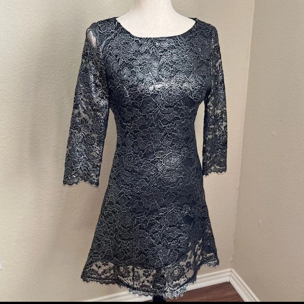 SHOSHANNA Silver Black Lace Long Sleeve Mini Shift Dress